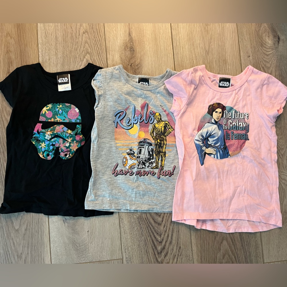 🤩Star wars 3 shirt bundle